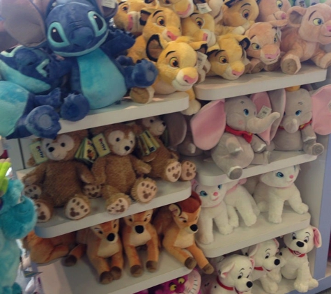 Disney Store Outlet - Gilroy, CA