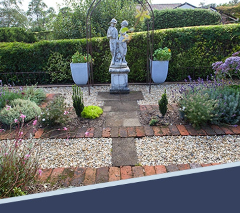Andrew Nicholson Landscapes - Mowbray, TAS. We love designing, building, restoring and maintaining beautiful gardens.