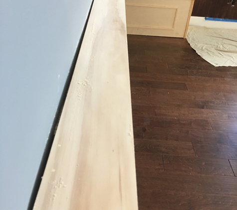 Jacksonville Crown and Trim - Jacksonville, FL. Dave (Jax crown & trim) left HUGE GAPS on almost EVERY PLANK between the wood and walls that could not be filled by caulk & putty!