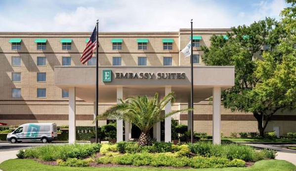 Embassy Suites by Hilton Brunswick - Brunswick, GA