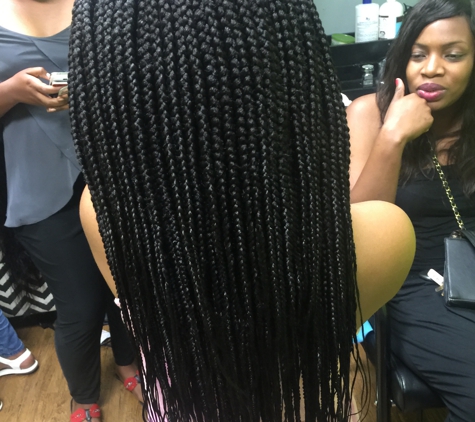 Fifi's African Hair Braiding & Weaving-Houston. Best Braids Houston Texas