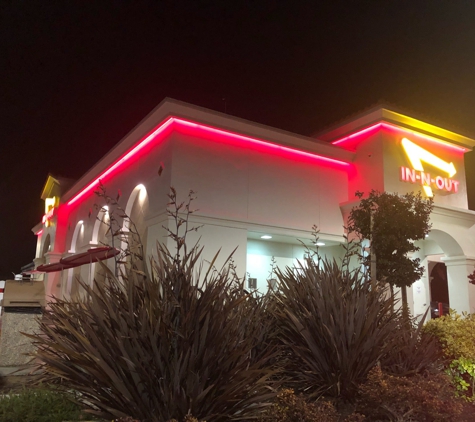 In-N-Out Burger - Alameda, CA