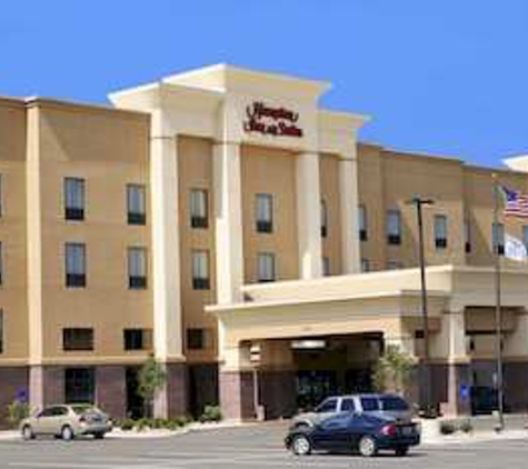 Hampton Inn & Suites Muncie - Muncie, IN