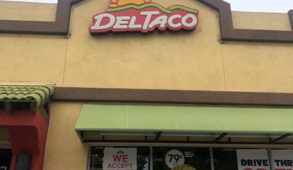 Del Taco - Anaheim, CA