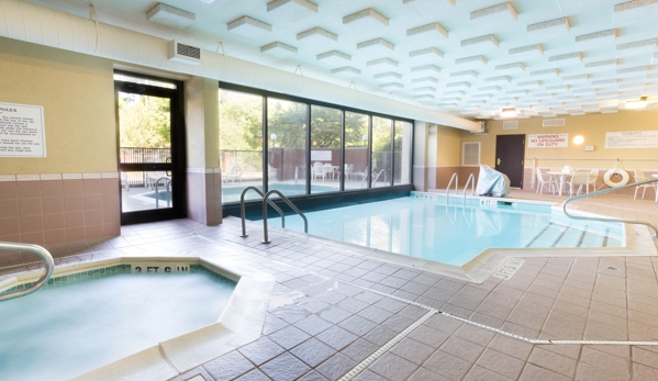 Drury Inn & Suites Birmingham Southeast - Birmingham, AL