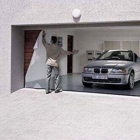 Grand garage doors