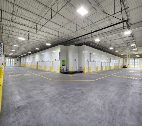 Extra Space Storage - Kirkwood, MO