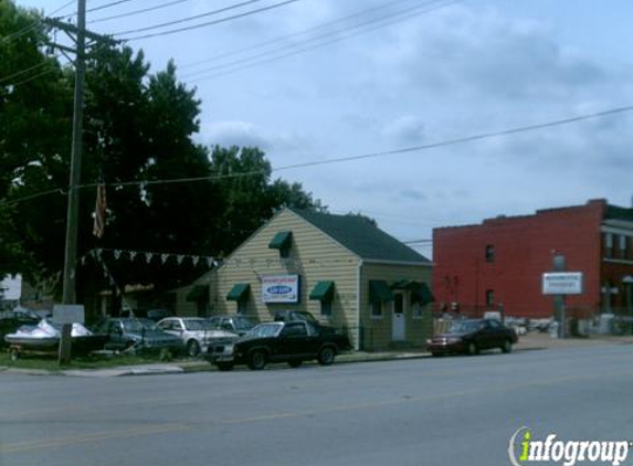 Broadway Auto Mart - Saint Louis, MO