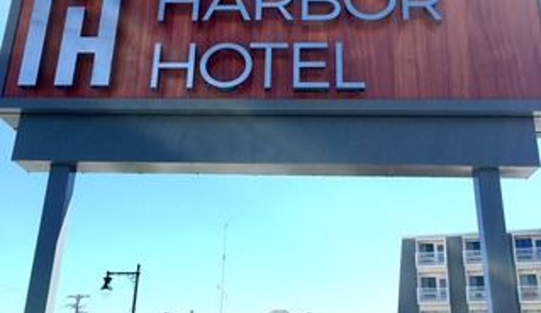 Rockland Harbor Hotel - Rockland, ME