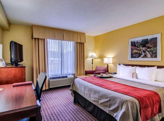 Comfort Inn & Suites Hillsville I-77 - Hillsville, VA