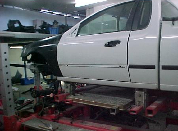 McAully Smash Repairs - Ipswich, QLD
