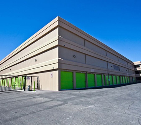 Life Storage - North Las Vegas, NV