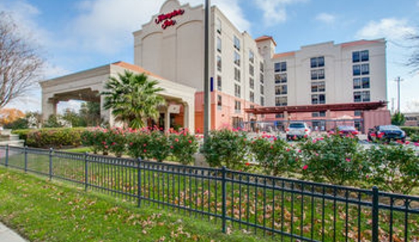 Hampton Inn San Antonio-Downtown (River Walk) - San Antonio, TX