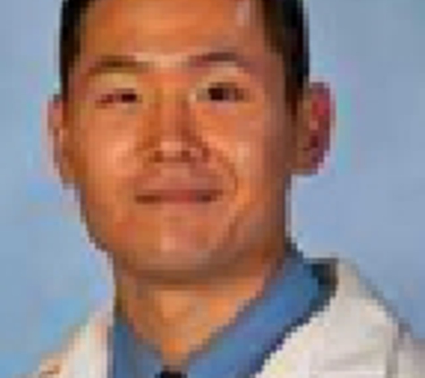 Dr. Michael J Yoo, MD - Akron, OH