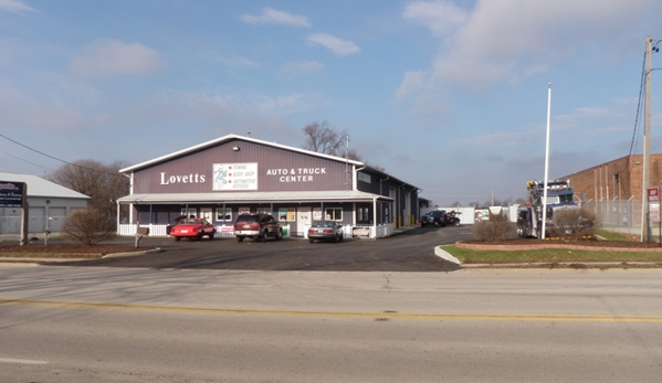 Lovetts Towing & Recovery - Dekalb, IL