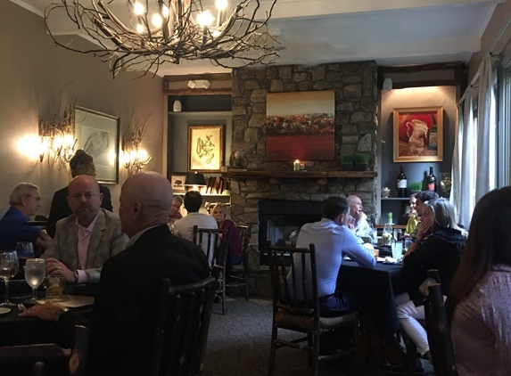 Wolfgangs Restaurant & Wine Bistro - Highlands, NC