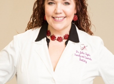 Dr. Kelly Whiteley, DMD, Julia Tyson Snyder DDS PA, Boone