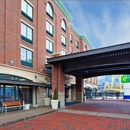 Holiday Inn Express & Suites Pittsburgh-South Side by IHG - Hotels