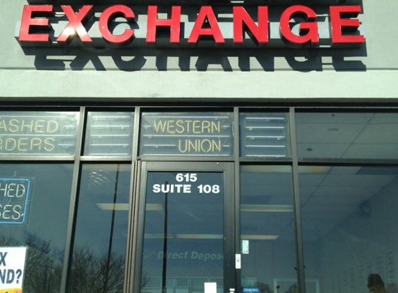 Currency Exchange/Auto License - St Charles, IL