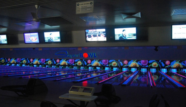 Super Bowl Warwick - Warwick, WA. 24 Lanes Of Kegel Synthetic Lanes