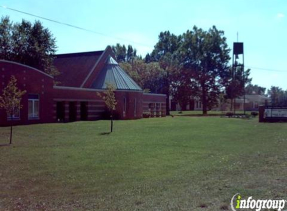 St James Lutheran Church - Johnston, IA