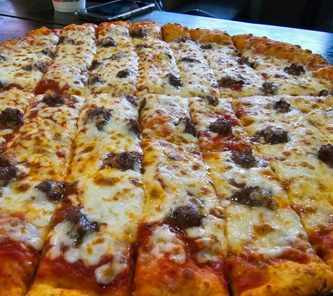 Johnny's Pizza House - Ruston, LA