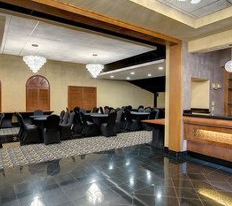 Days Hotel by Wyndham Toms River Jersey Shore - Toms River, NJ