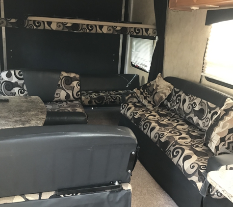 Loxahatchee Toy Hauler Camper Rental - loxahatchee, FL