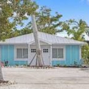 The PalmView - Motels