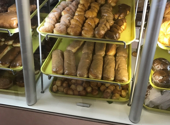 Dos Palos Donuts - Dos Palos, CA