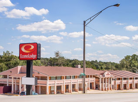 Econo Lodge - Chandler, OK