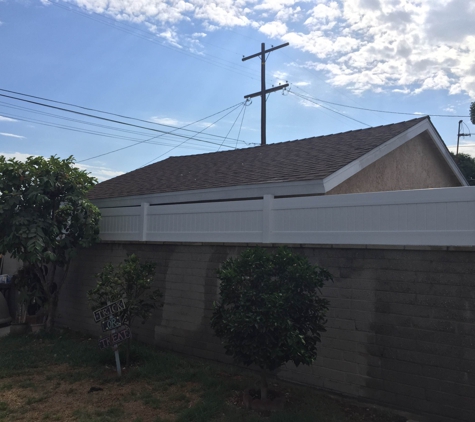 Lifetime Vinyl  Fence - North Hollywood, CA