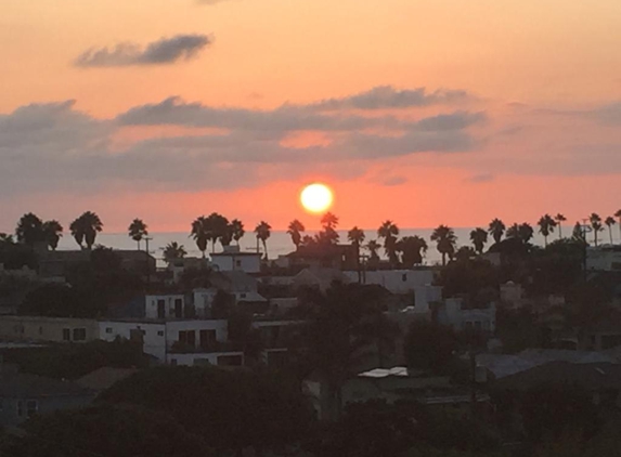 Marina Tower - Marina Del Rey, CA