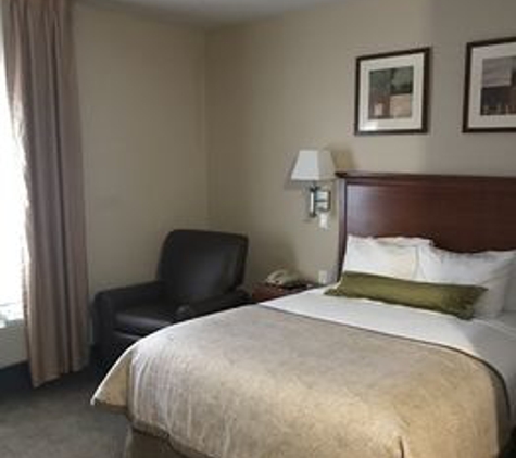 Candlewood Suites La Porte - La Porte, TX