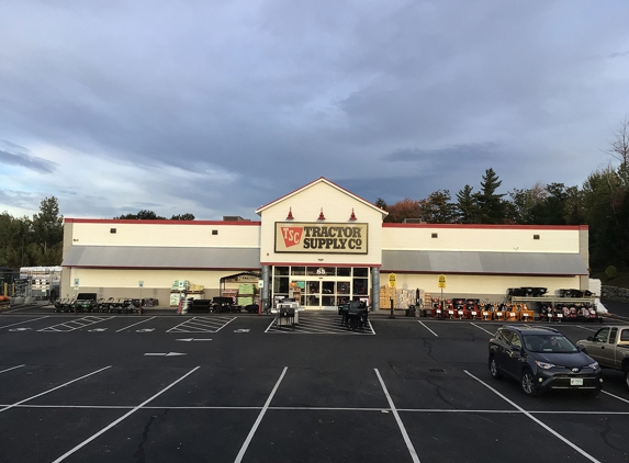 Tractor Supply Co - Plymouth, NH