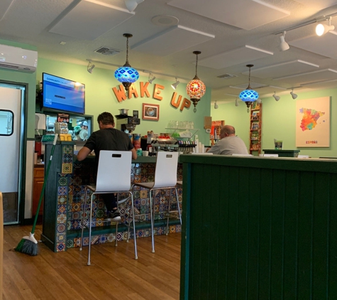 Wake Up Café - New Smyrna Beach, FL