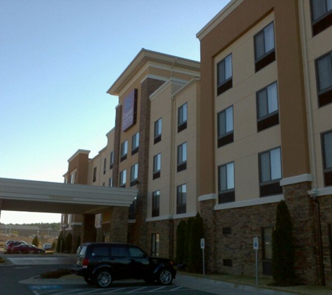 Comfort Suites Little Rock West - Little Rock, AR