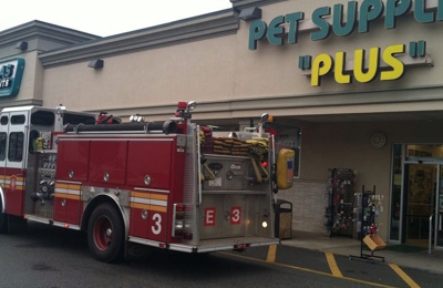 Pet Supplies Plus North Providence RI 02904