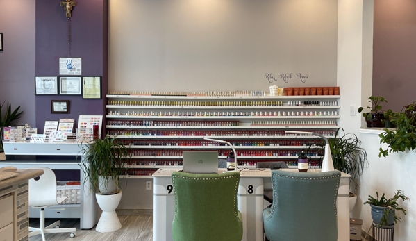 Trendy Nail Salon - San Marcos, TX