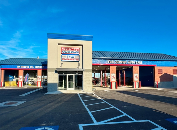 Express Oil Change & Tire Engineers - Benton, AR