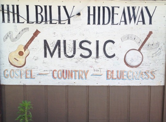 Hillbilly Hideaway Restaurant - Walnut Cove, NC