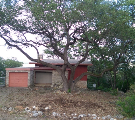 Compton Tree Experts - Canyon Lake, TX