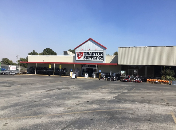 Tractor Supply Co - Walnut Ridge, AR