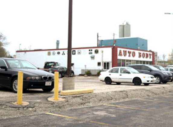 ROYAL AUTO BODY and SALES - Milwaukee, WI