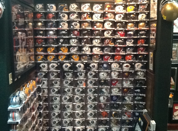 All-Star Sports Memorabilia - Fairlawn, OH