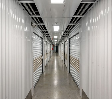 Extra Space Storage - Dallas, TX