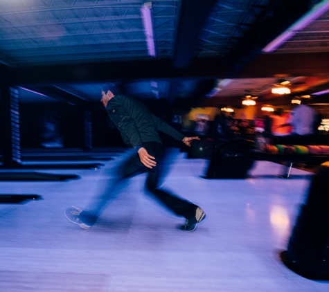 Hollywood Lanes - Pittsburgh, PA