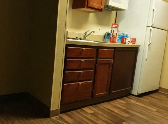 Extended Stay America - Aurora, CO