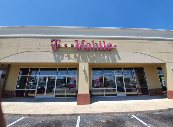 T-Mobile - Jackson, TN