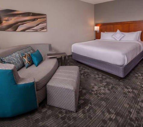 Courtyard by Marriott - Dulles, VA